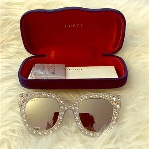 Gucci SUNGLASSES STAR  clear frame. Used two times